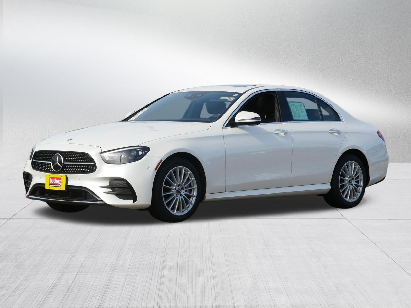 Used 2022 Mercedes-Benz E 450 4MATIC Sedan image 3