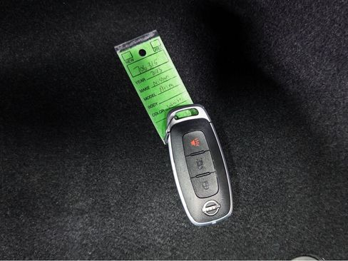 Used 2023 Nissan Ariya AWD image 24