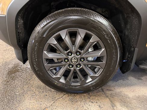 New 2026 Toyota Land Cruiser image 27