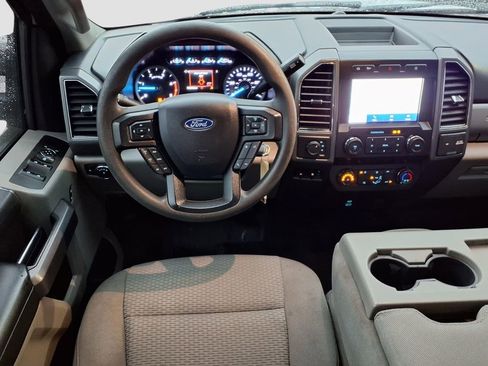 Used 2020 Ford F250 XLT image 11