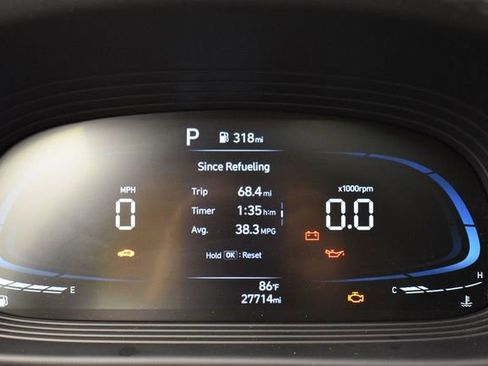 Used 2023 Hyundai Venue SEL FWD image 18