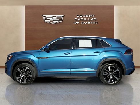 Used 2024 Volkswagen Atlas Cross Sport SEL Premium R-Line image 2