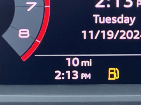 Certified 2025 Audi Q3 2.0T Premium Plus image 24