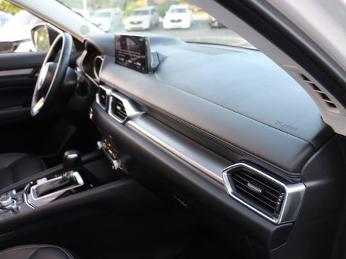Used 2025 MAZDA CX-5 AWD 2.5 S w/ Preferred Package image 8