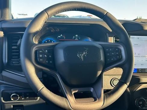 New 2026 Ford Bronco Badlands image 20