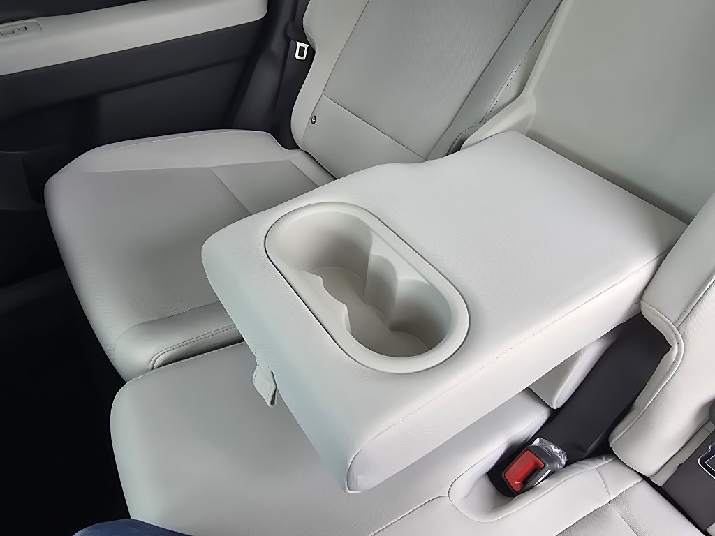 New 2026 Hyundai Santa Fe SE AWD/4WD image 28
