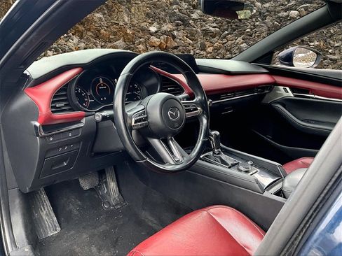 Used 2020 MAZDA MAZDA3 AWD Hatchback w/ Premium Pkg image 11