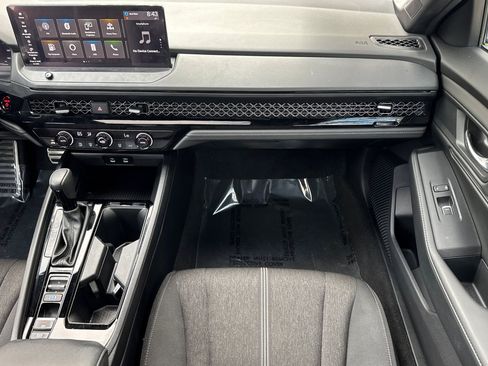Used 2024 Honda Accord Sport image 28