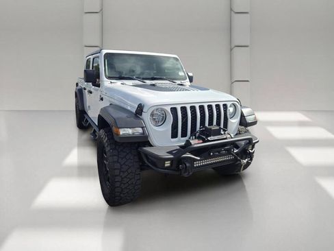 Used 2020 Jeep Gladiator Sport w/ Quick Order Package 24S AWD/4WD image 3