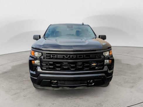 Used 2023 Chevrolet Silverado 1500 Custom RWD image 2