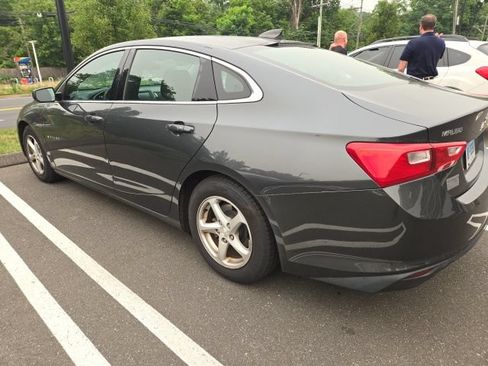Used 2017 Chevrolet Malibu LS FWD image 10