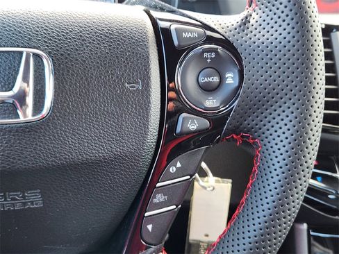 Used 2016 Honda Accord Sport image 20