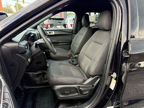 Used 2022 Ford Explorer 4WD Police Interceptor image 3