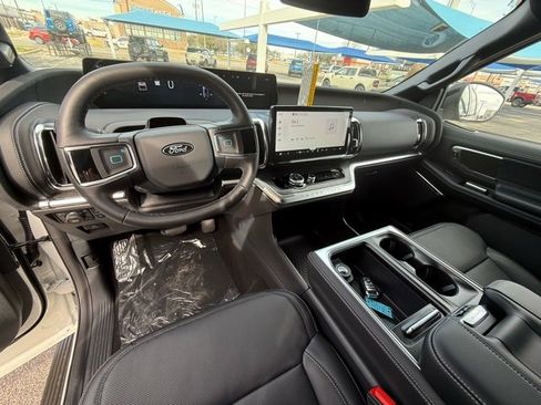 New 2026 Ford Expedition Platinum w/ Stealth Appearance Package image 14