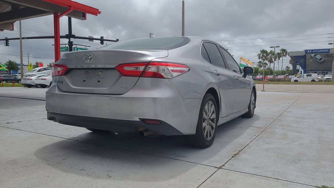 Used 2019 Toyota Camry FWD image 7