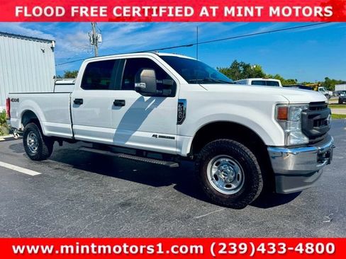 Used 2022 Ford F250 XL w/ Power Equipment Group AWD/4WD image 5