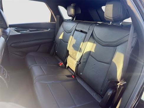 Used 2020 Cadillac XT5 Premium Luxury image 13