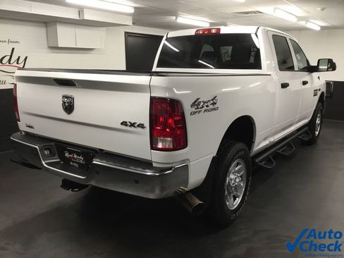 Used 2016 RAM 3500 Tradesman w/ Chrome Appearance Group image 11