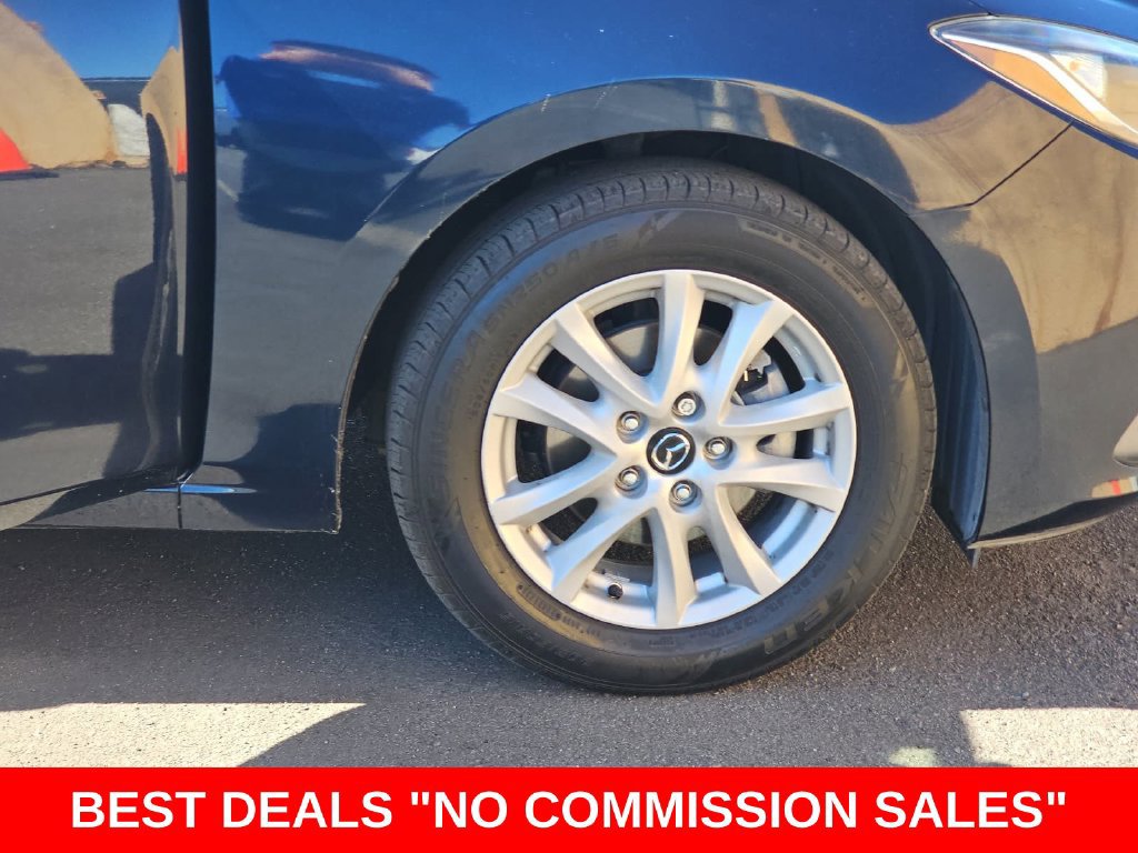 Used 2015 MAZDA MAZDA3 i Touring FWD image 38