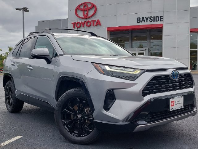 Certified 2023 Toyota RAV4 SE w/ Convenience Package AWD/4WD image 3