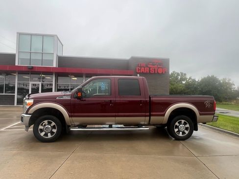 Used 2012 Ford F250 Lariat w/ Lariat Interior Pkg AWD/4WD image 1