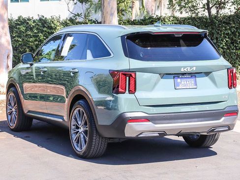 Used 2025 Kia Sorento SX Prestige AWD/4WD image 8