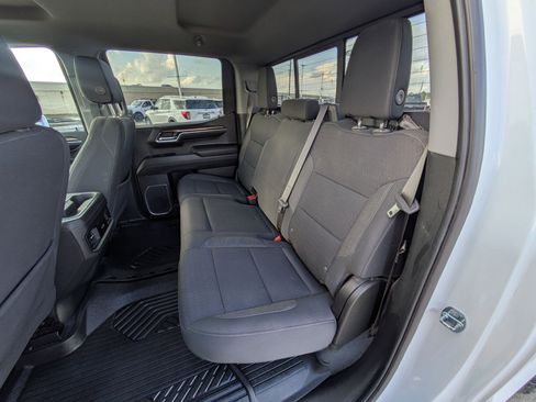 Used 2023 Chevrolet Silverado 1500 LT Trail Boss w/ Convenience Package II image 27