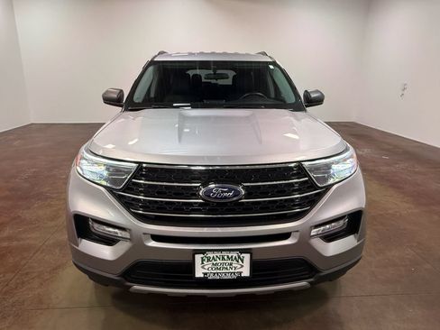 Used 2023 Ford Explorer XLT w/ Equipment Group 202A AWD/4WD image 41
