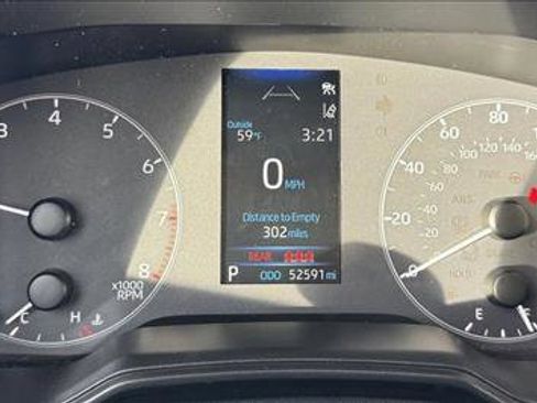 Used 2023 Toyota Corolla LE image 12