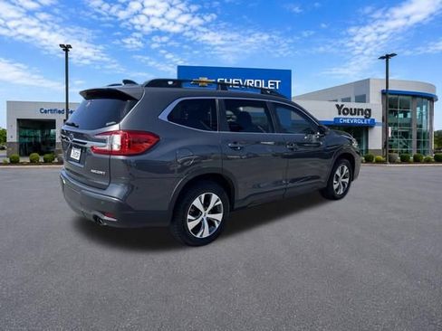 Used 2024 Subaru Ascent Premium w/ Convenience Package AWD/4WD image 8