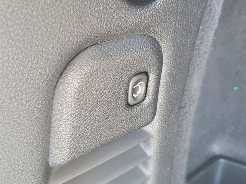 Used 2020 Dodge Durango GT image 9