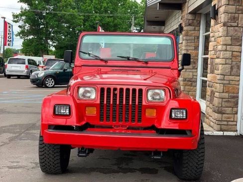 Used 1992 Jeep Wrangler Renegade AWD/4WD image 5