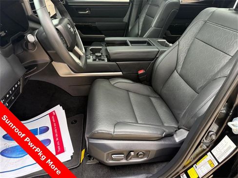 Used 2025 Toyota Tundra Limited image 26