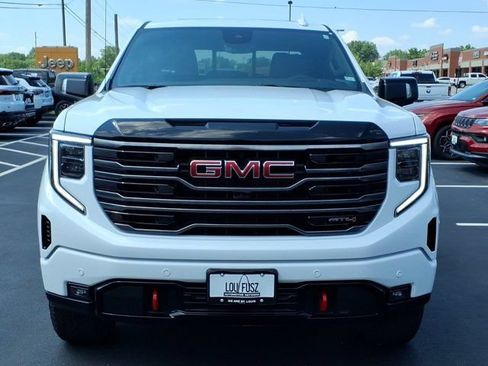 Used 2026 GMC Sierra 1500 AT4 w/ AT4 Premium Package AWD/4WD image 33