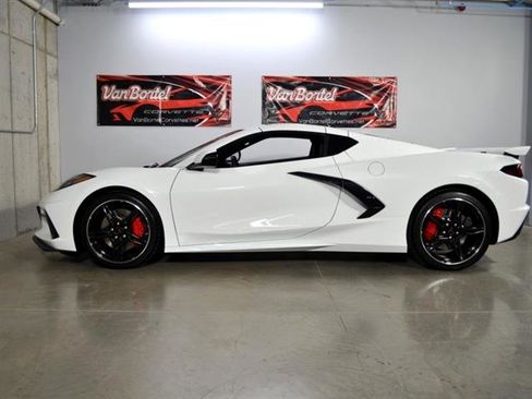 New 2025 Chevrolet Corvette Stingray Coupe w/ Z51 Performance Package image 24