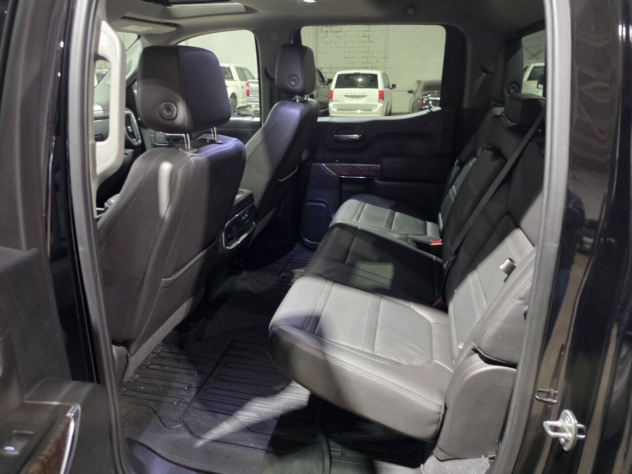 Used 2019 GMC Sierra 1500 Denali w/ Driver Alert Package II AWD/4WD image 30