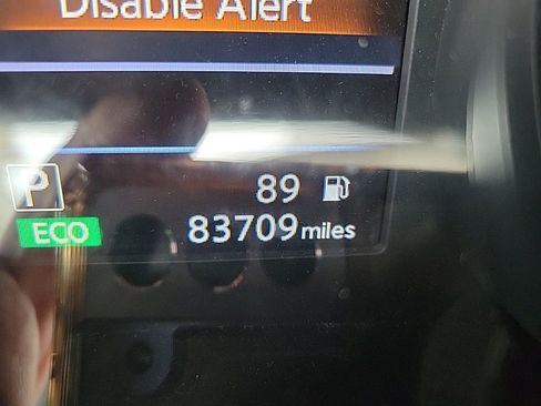 Used 2019 Nissan Rogue SV image 17