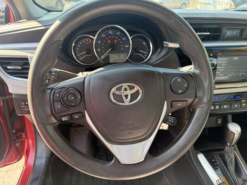 Used 2015 Toyota Corolla LE FWD image 7