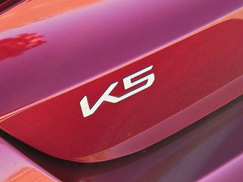 Used 2023 Kia K5 GT image 12