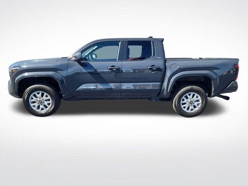 Used 2024 Toyota Tacoma SR5 image 2