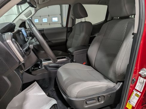 Used 2023 Toyota Tacoma SR5 image 14