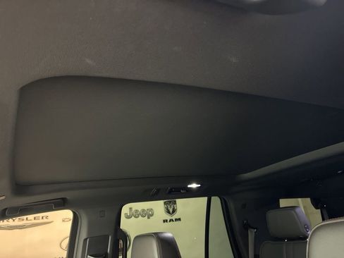 Used 2021 Chevrolet Tahoe RST image 16