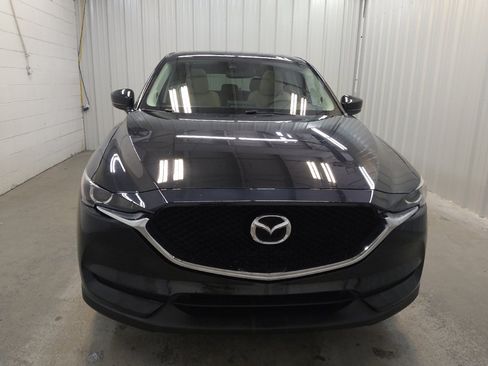 Used 2017 MAZDA CX-5 Touring w/ Preferred Equipment Package AWD/4WD image 14