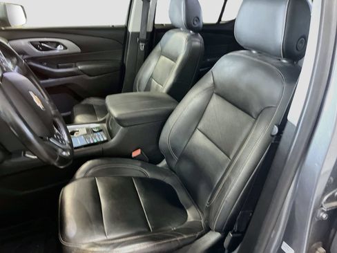 Used 2021 Chevrolet Traverse LT AWD/4WD image 20