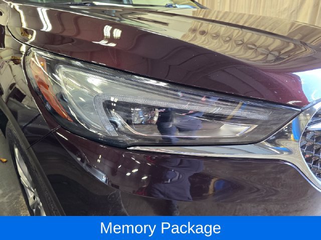 Used 2021 Buick Enclave Avenir w/ Avenir Technology Package AWD/4WD image 5