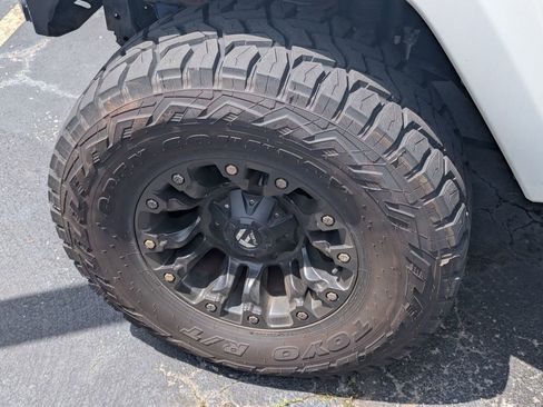 Used 2014 Jeep Wrangler Unlimited Rubicon w/ Dual Top Group AWD/4WD image 17