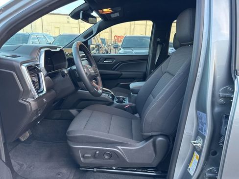 New 2025 GMC Canyon Elevation w/ Convenience Package image 18