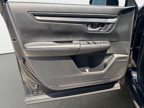 Certified 2025 Honda CR-V EX image 16