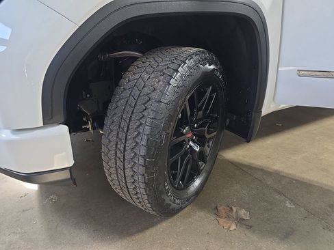New 2026 GMC Sierra 1500 Elevation AWD/4WD image 34