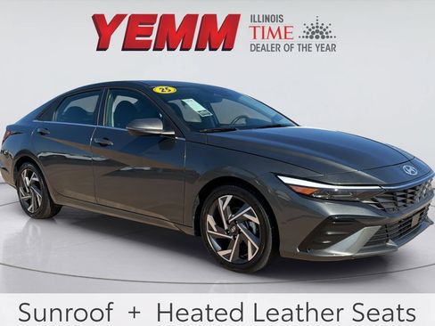 Used 2025 Hyundai Elantra Limited FWD image 1